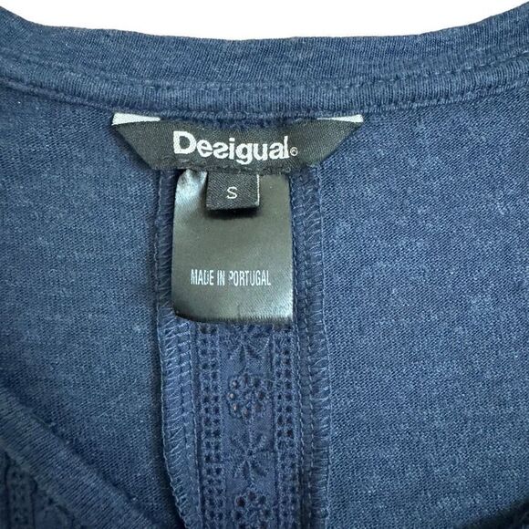 Desigual TS Sweet Summer Linen Blend Cold Shoulder Top Size Small Navy Blue - Picture 4 of 6